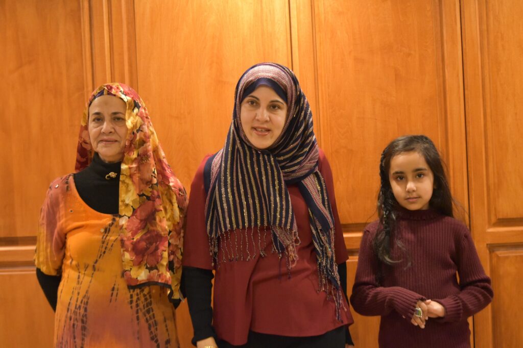 Three generations of Pakistani Muslim women